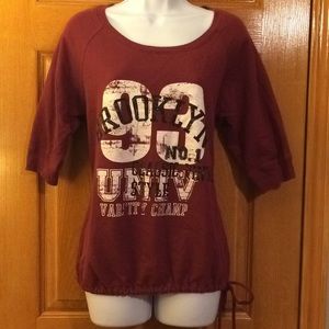 🌻Cute University Sweatshirt!!